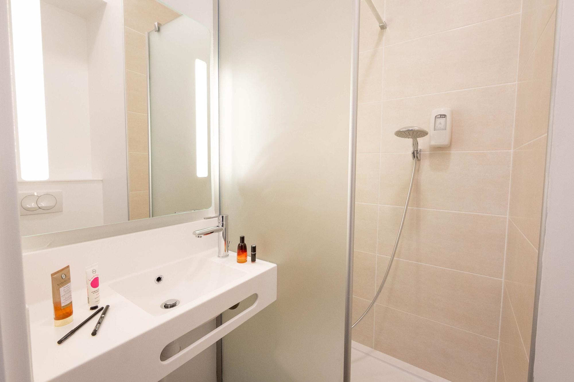 B&B Hotel Sainte-Maxime Golfe De Saint Tropez Ngoại thất bức ảnh