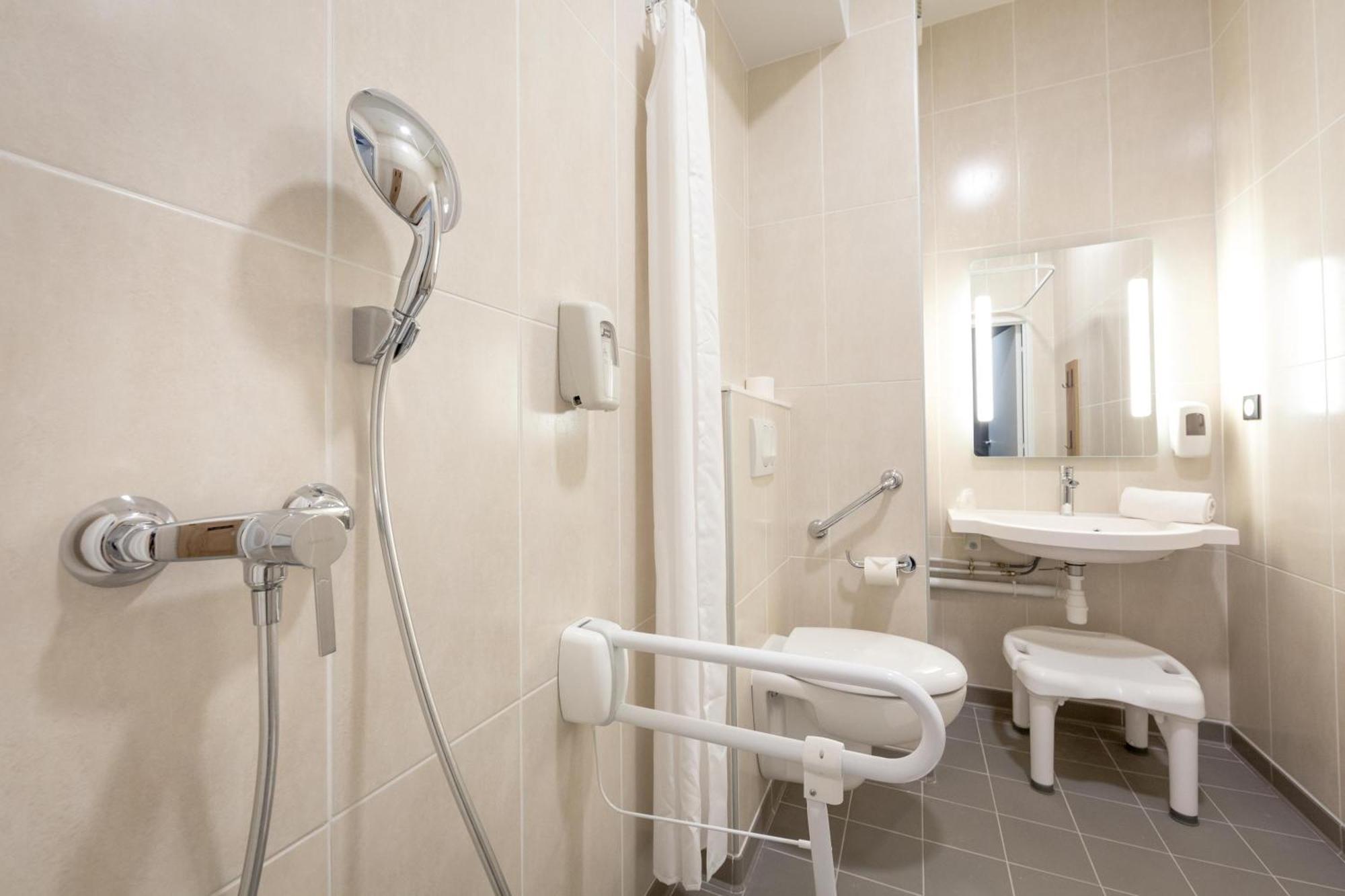 B&B Hotel Sainte-Maxime Golfe De Saint Tropez Ngoại thất bức ảnh